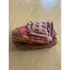 US Ball Glove